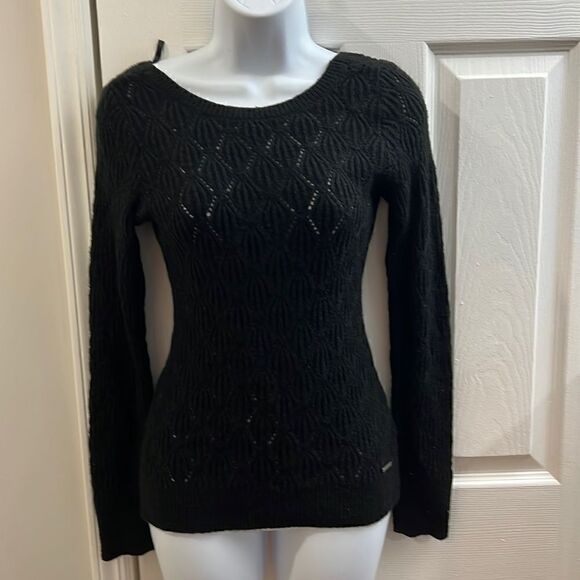 Abercrombie & Fitch scoop back black sweater size S - Picture 1 of 8